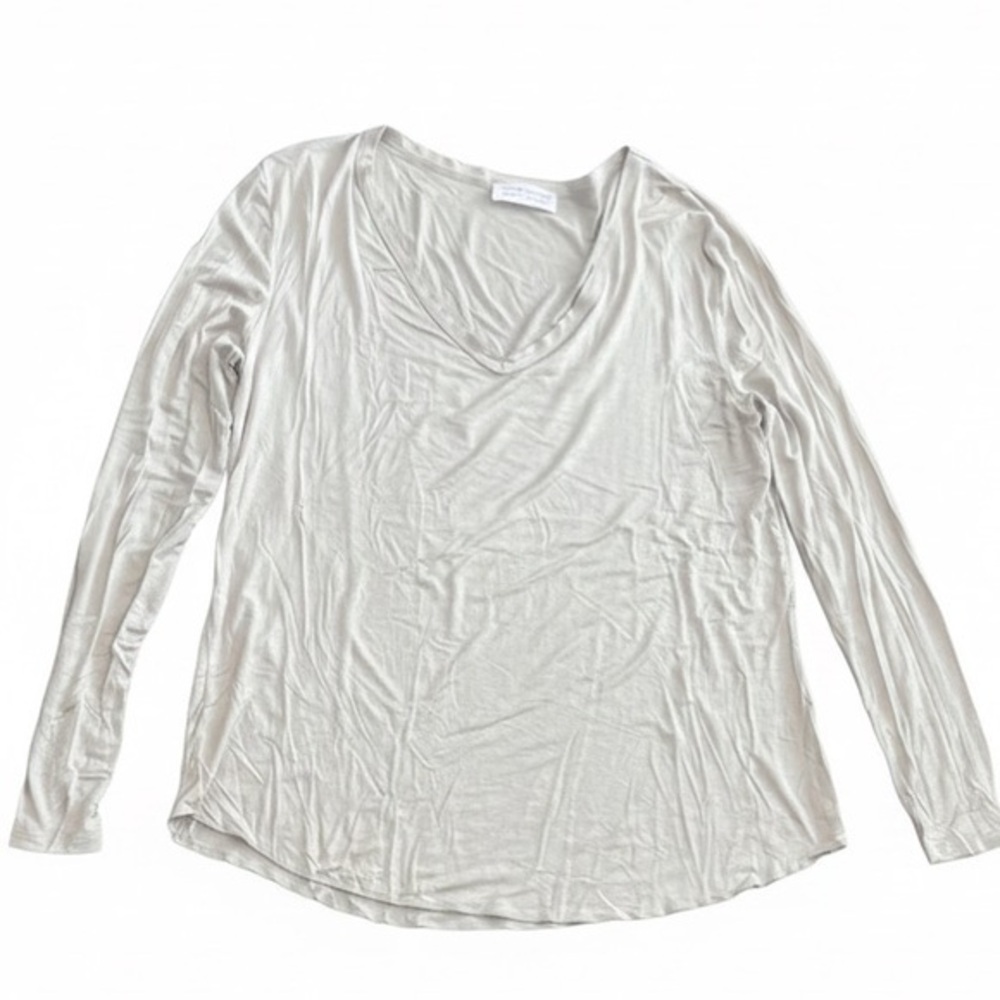 Long sleeve t shirt